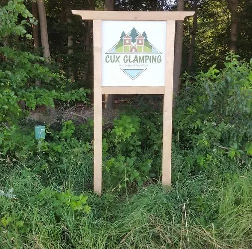 Kleines Baumhaus Fuer Zwei 营地